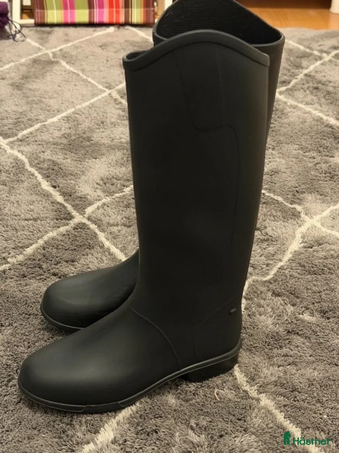 Ridstövlar ryttarutrustning till salu: Fina ridstövlar i gummi i Alingsås - Annons 1