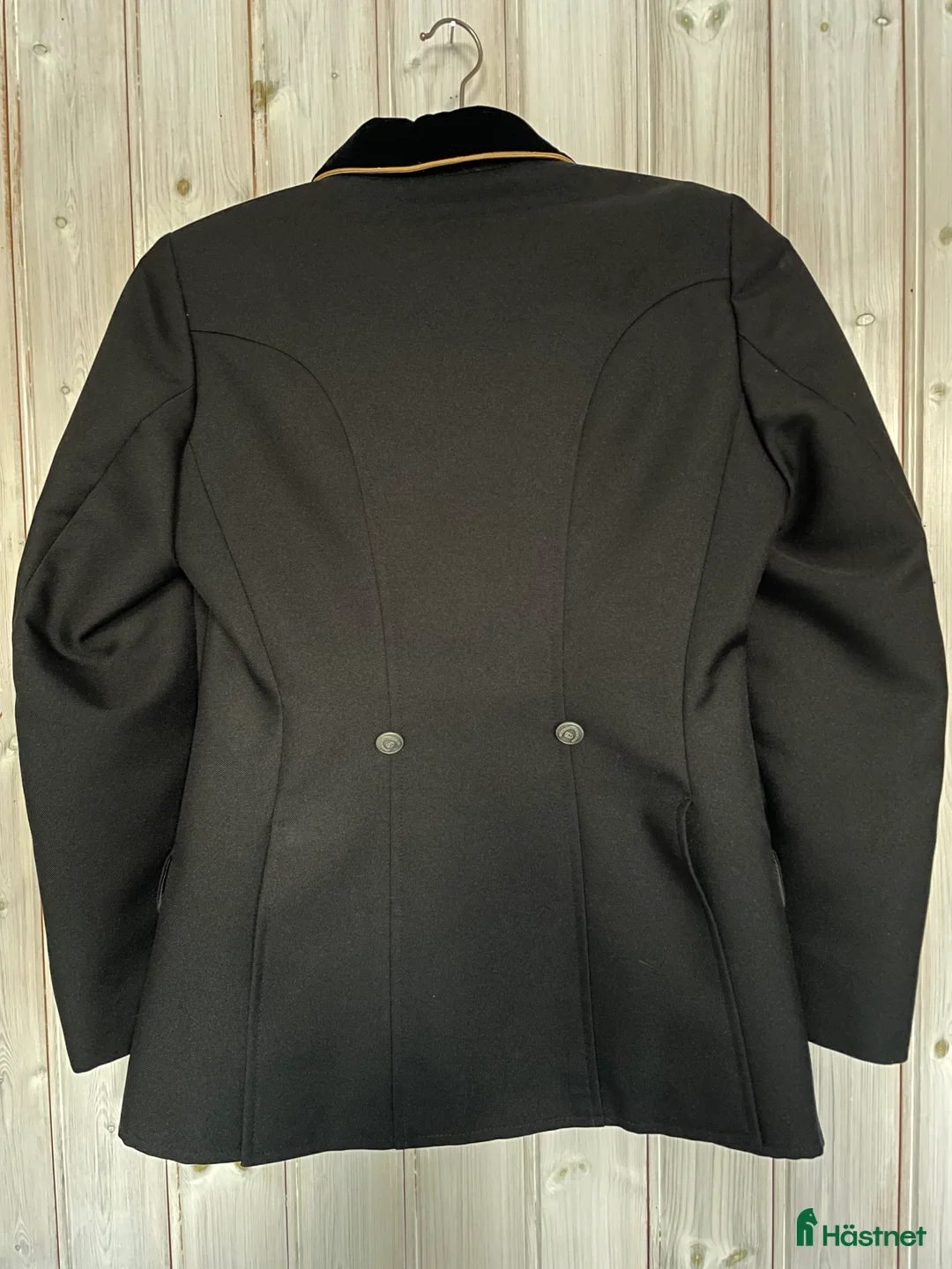 Jackor & Kavajer ryttarutrustning till salu: Svart kavaj  - Annons 2