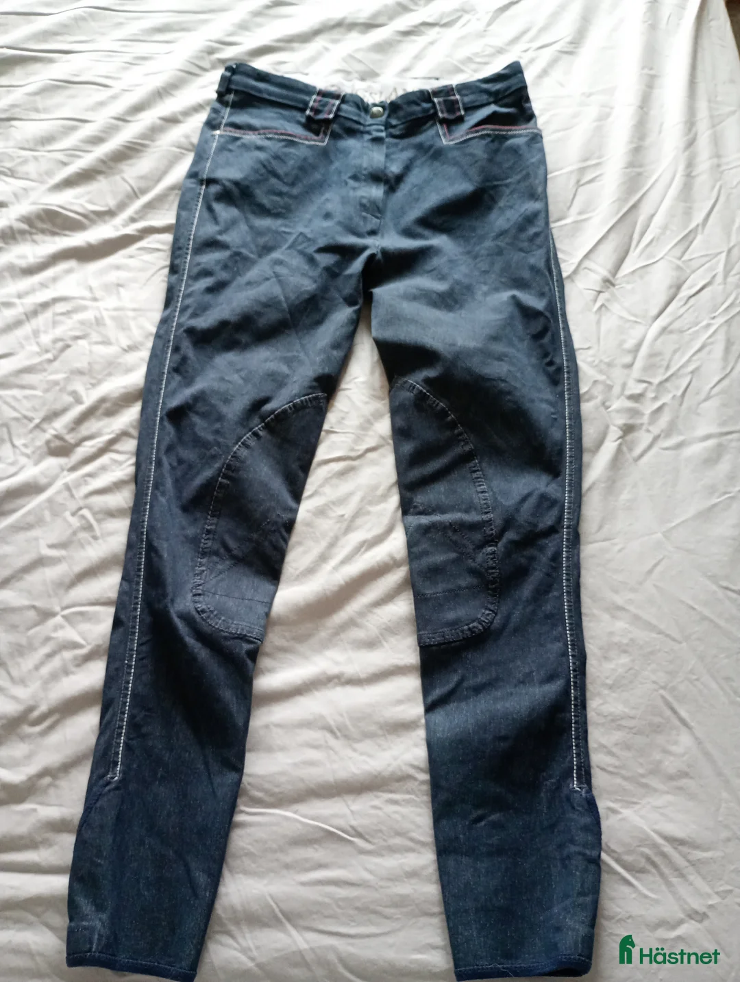 Ridbyxor ryttarutrustning till salu: Kingsland ridbyxor  - Annons 1