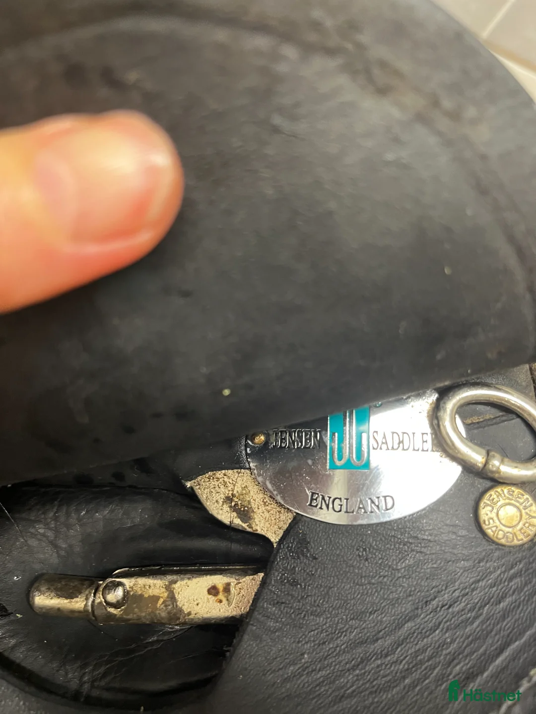 Sadlar hästutrustning till salu: Jensen Amiral i Lidingö - Annons 2