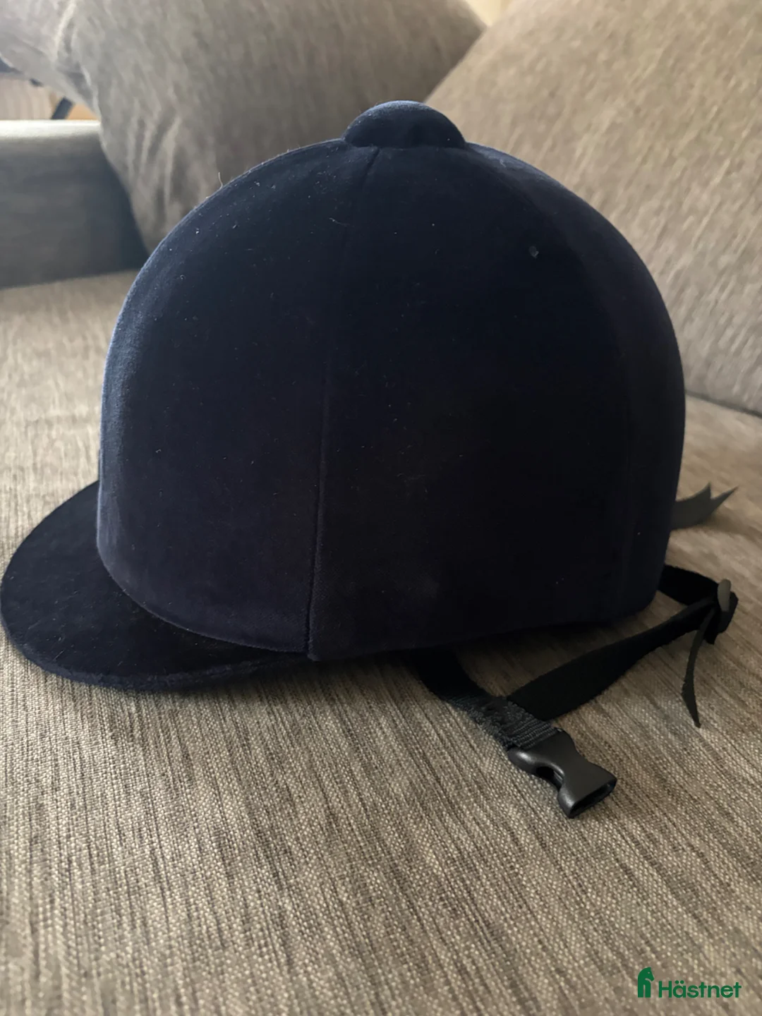 Hjälmar ryttarutrustning till salu: Blå hjälm - Annons 2