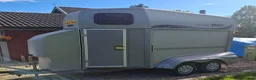 Hästtransporter  fordon & transport till salu: Thule Safir -08 - Annons 1