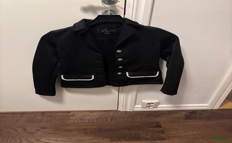 Jackor & Kavajer ryttarutrustning till salu: CRW Ridkavaj strl. 150 i Torhamn - Annons 19