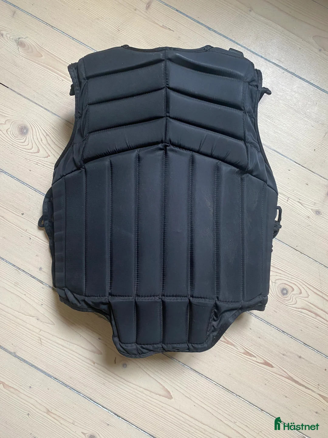 Säkerhetsvästar ryttarutrustning till salu: Superfin säkerhetsväst! i Stockholm - Annons 2