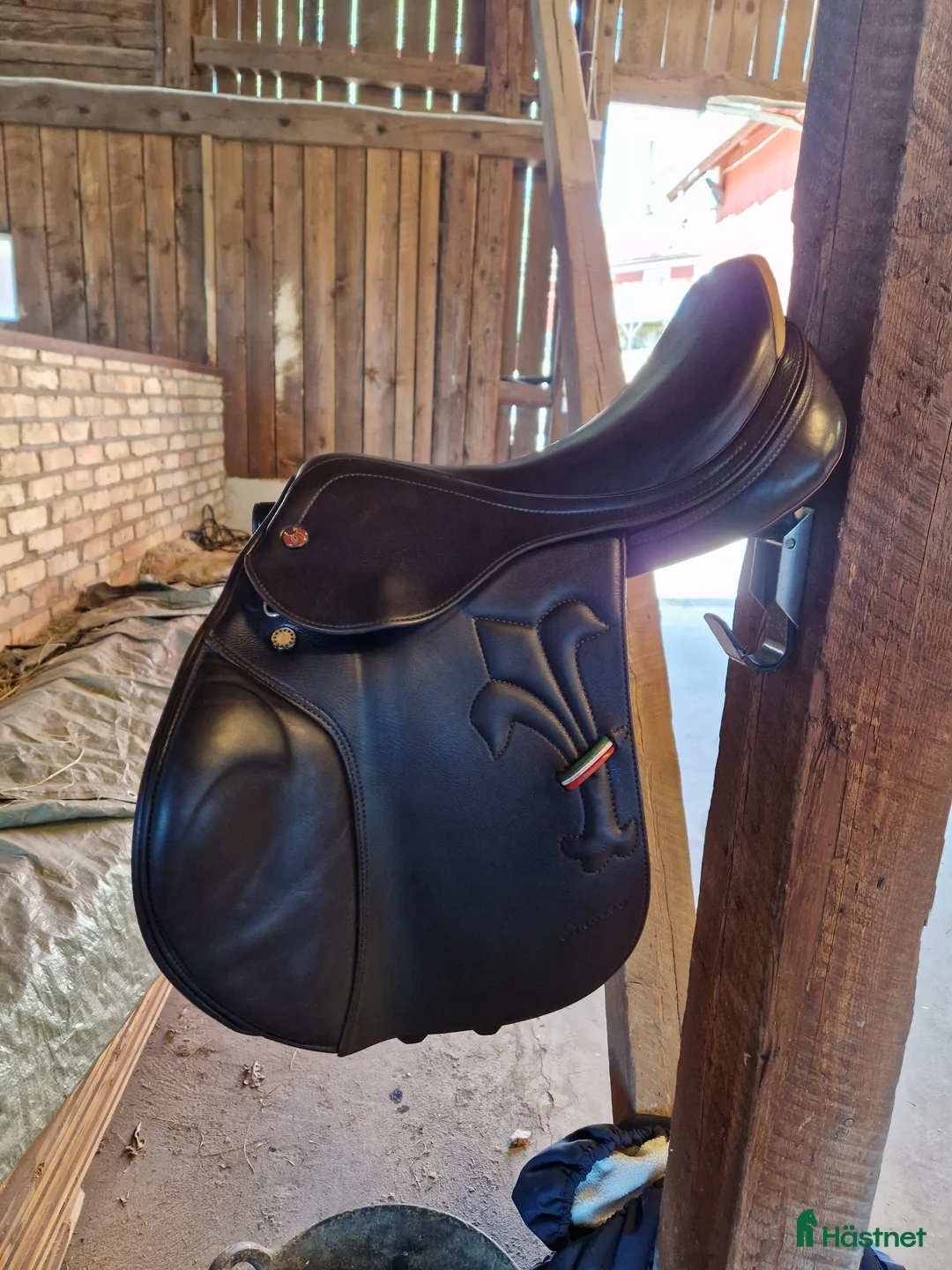 Sadlar hästutrustning till salu: Prestige Arezzo 17" - Annons 2