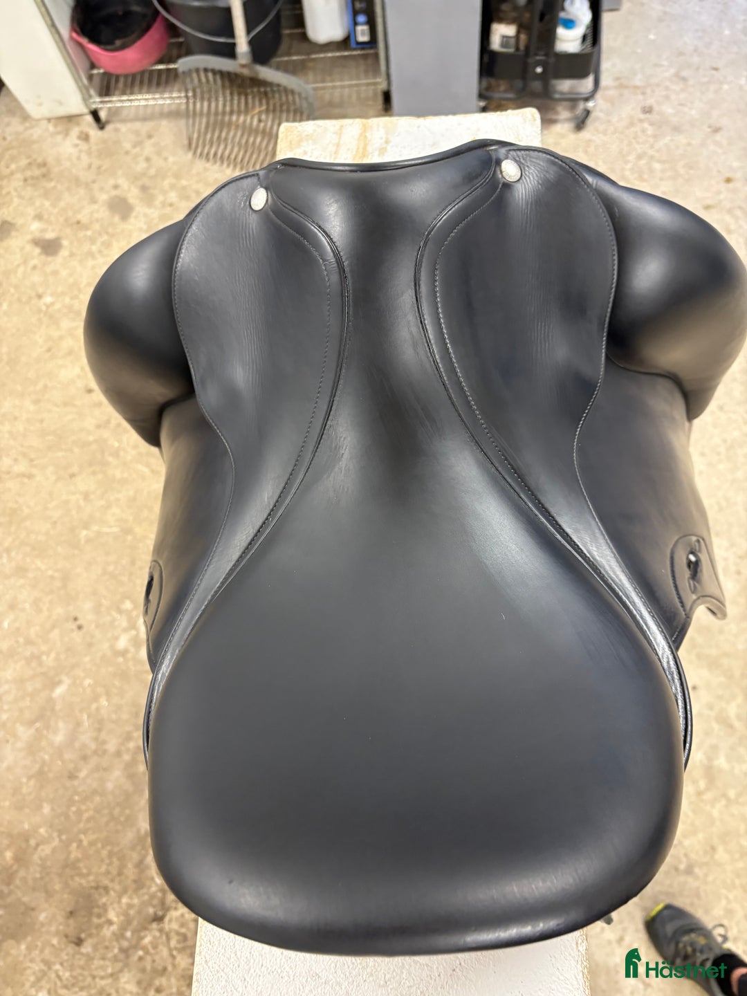 Sadlar hästutrustning till salu: Välskött Equipe oracle 16.5 +1  i Löberöd - Annons 6