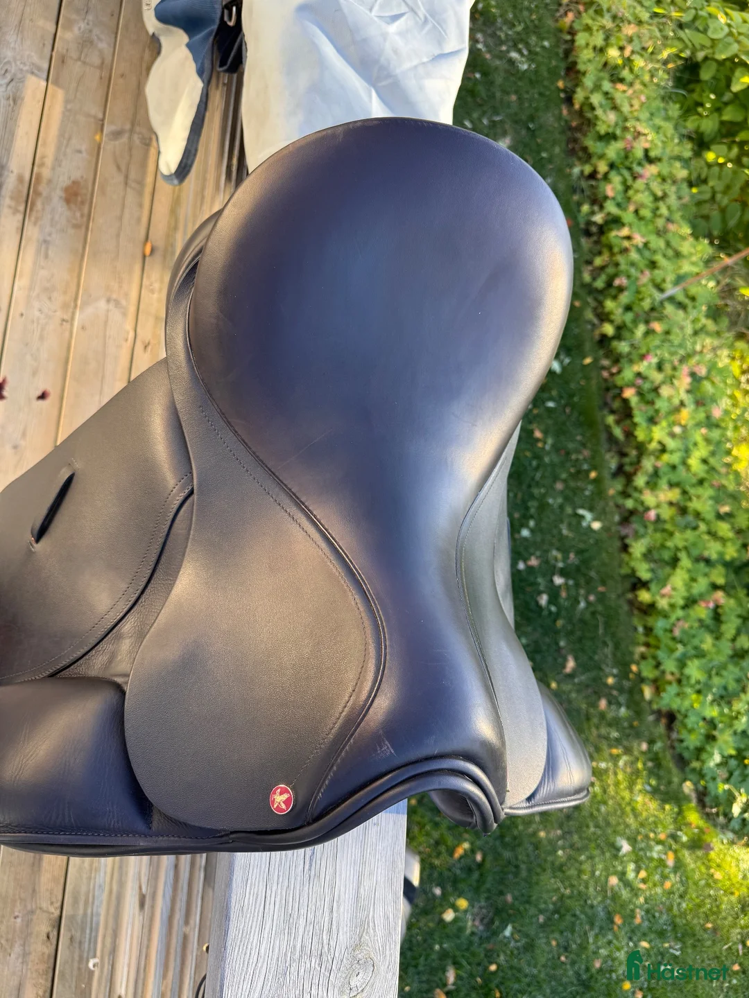 Sadlar hästutrustning till salu: Mörkbrun Jeffries Falcon Hawk 17" (M) – Välvårdad - Annons 10