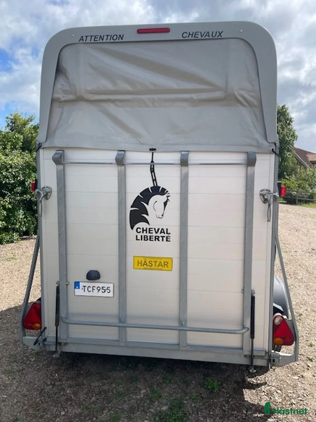 Hästtransporter  fordon & transport till salu: Alu-transport i fint skick - Annons 5