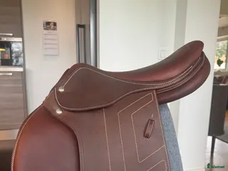 Sadlar hästutrustning Renaissance sadel i Allerum - Annons 6