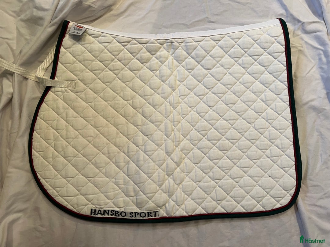 Schabrak & Vojlockar hästutrustning till salu: 2st Hansbo hopp schabrak st full i Lund - Annons 2