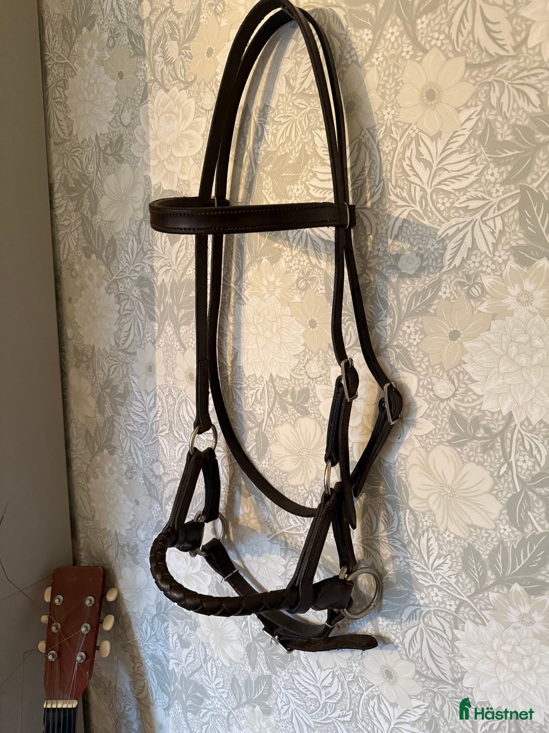 Träns hästutrustning till salu: Sidepull brunt m flätad nosrem i Kalvsvik - Annons 3