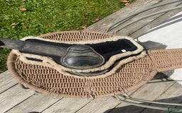 Övrig Hästutrustning hästutrustning till salu: Ryktsaker/paddar/benskydd mm i Trollhättan - Bild 13