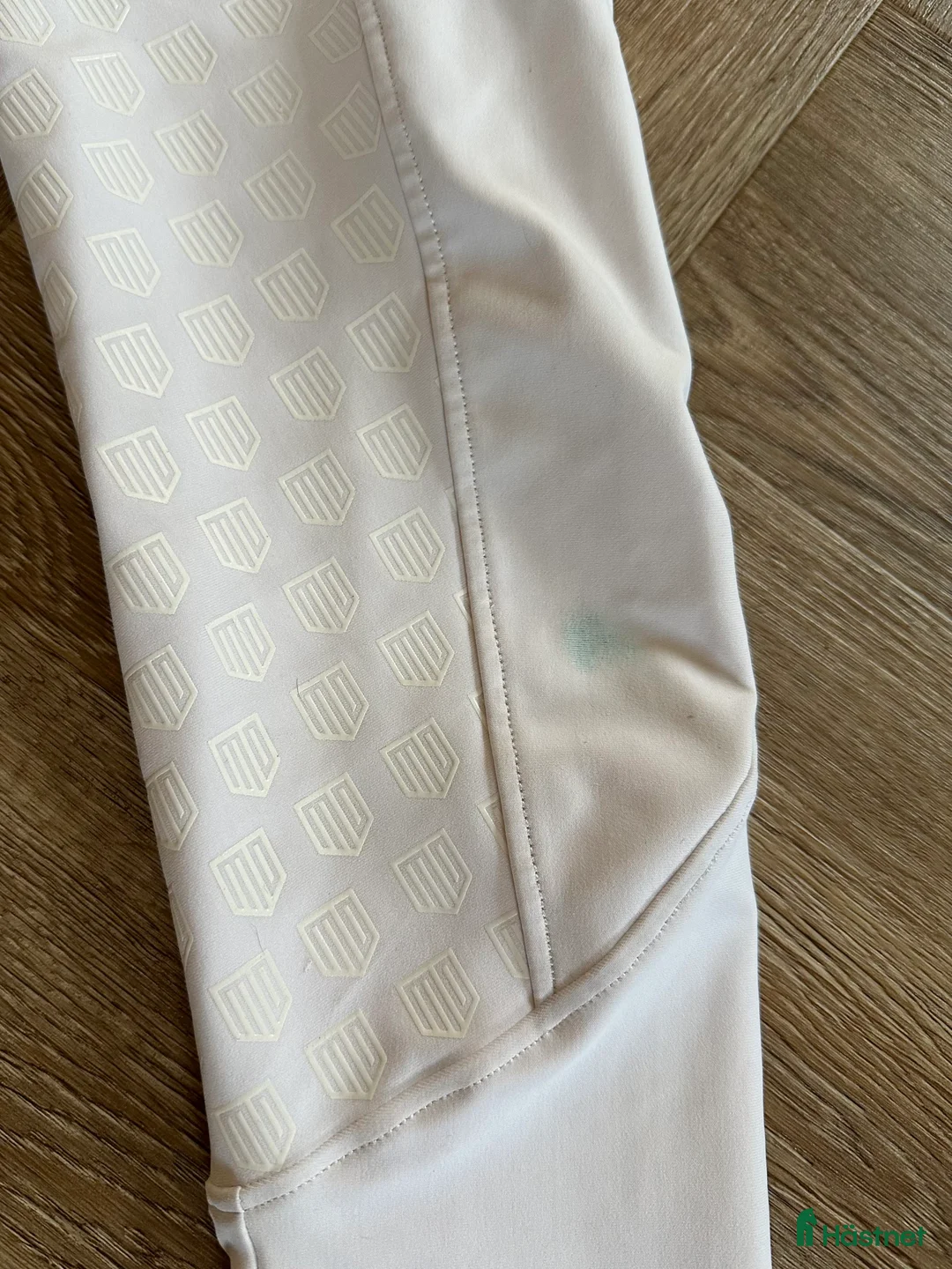 Ridbyxor ryttarutrustning till salu: Maya Delorez i Gamleby - Annons 2