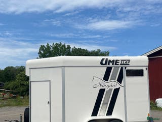 Hästtransporter fordon & transport till salu: Umesläp B50, 2,4T 2005 i Saltsjö-Boo - Annons 1