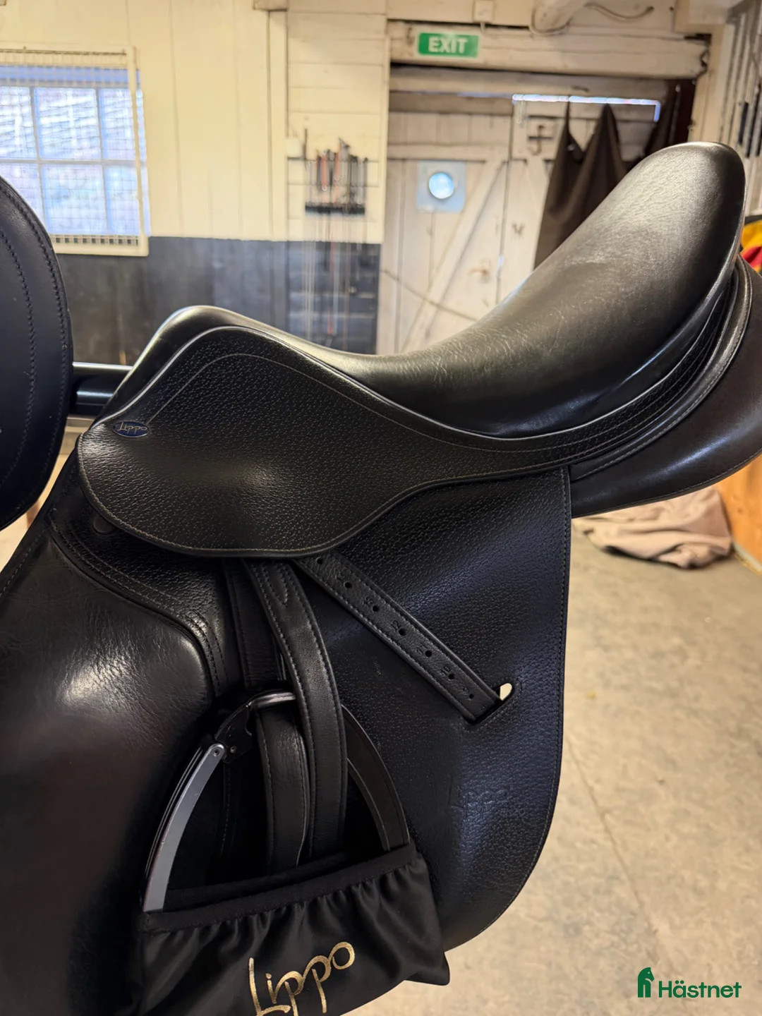 Sadlar hästutrustning till salu: Lippo enzo hoppsadel  - Annons 2