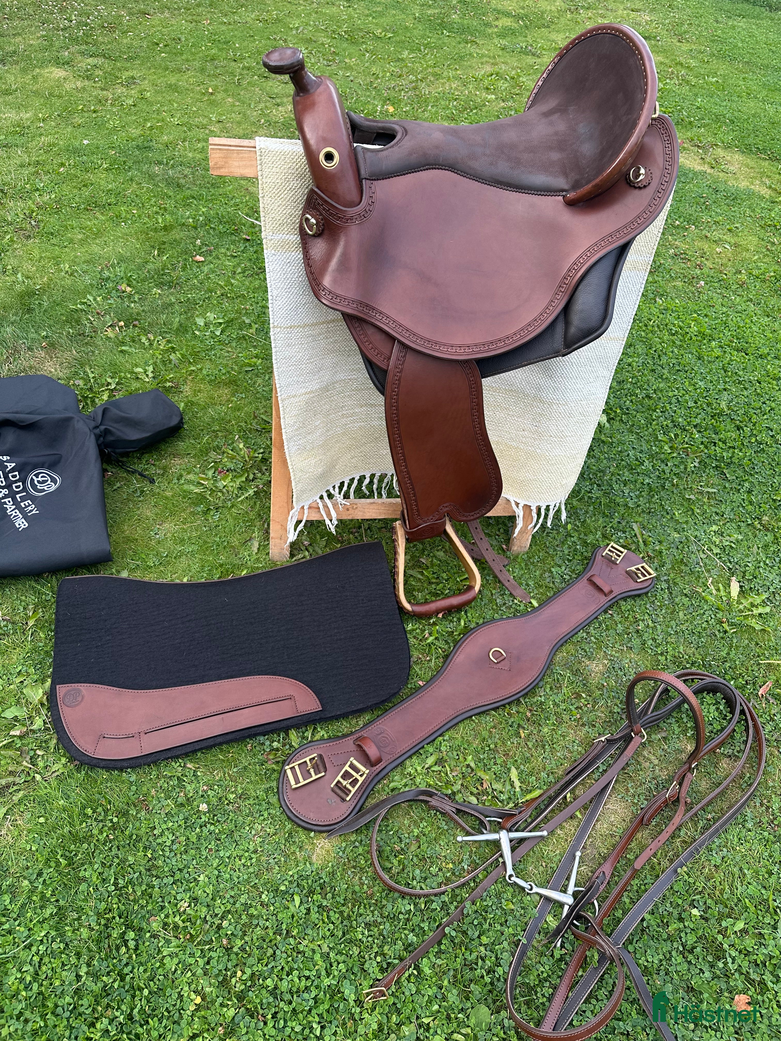 Sadlar hästutrustning Quantum western baroq från deuber & partner s3 i Vagnhärad - Annons 1