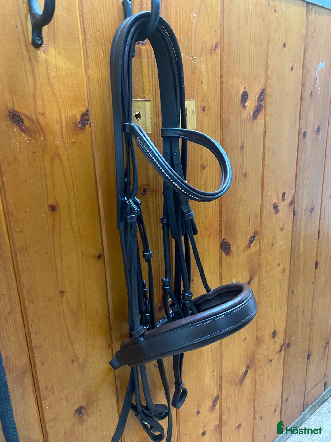 Träns hästutrustning till salu: Brunt kandar  i Linghem - Annons 2