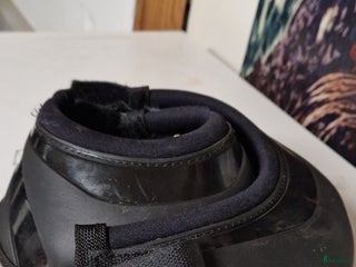 Benskydd hästutrustning till salu: Back on track boots i Lund - Annons 3