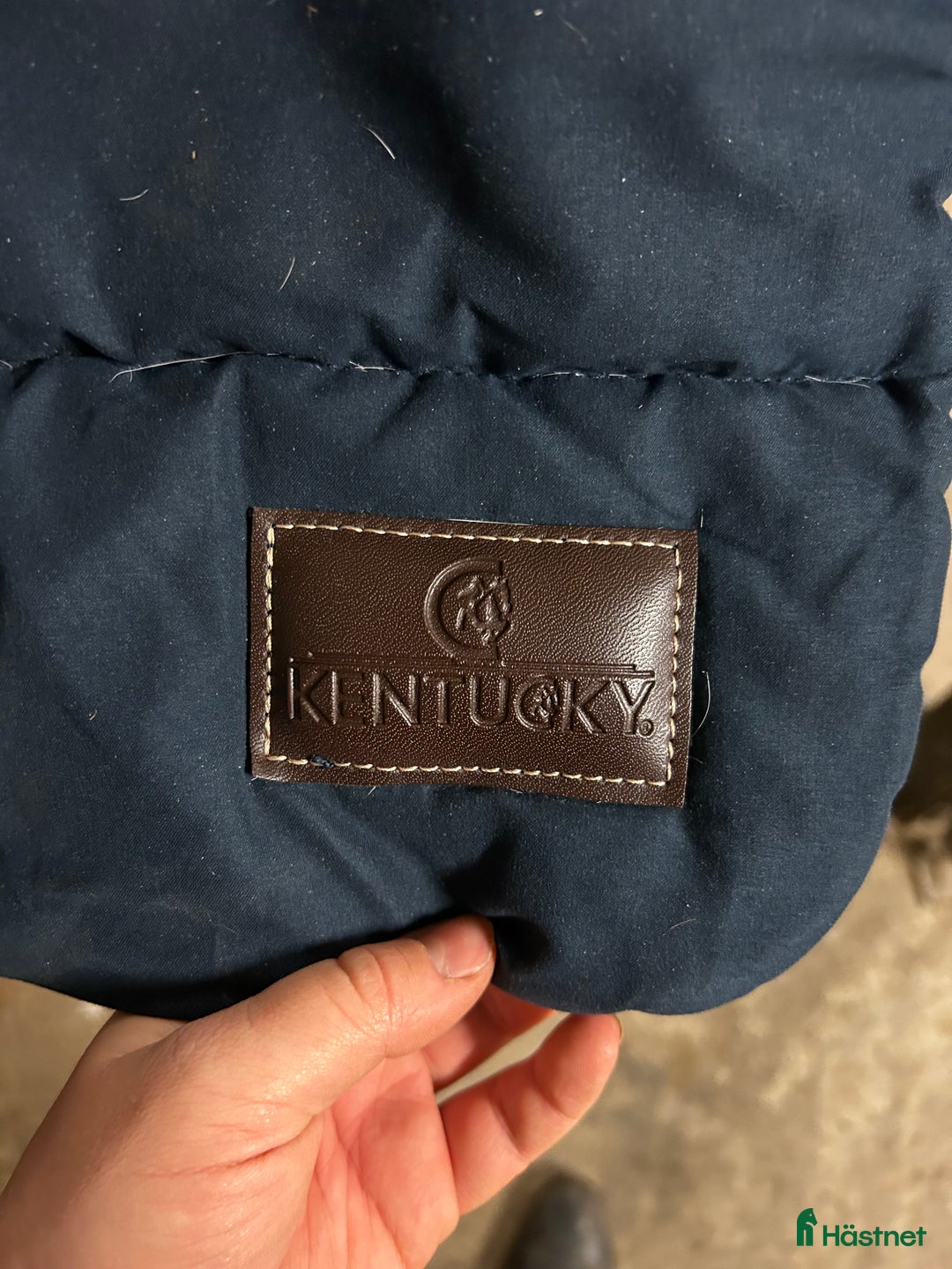 Täcken hästutrustning till salu: Blandade täcken strlk 130 i Uppsala - Annons 10