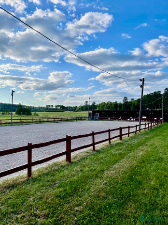 stallplats i Rosersberg - Annons 11