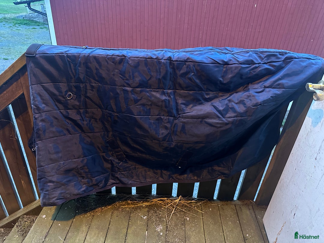 Täcken hästutrustning till salu: 100g innetäcke! i Forserum - Annons 2