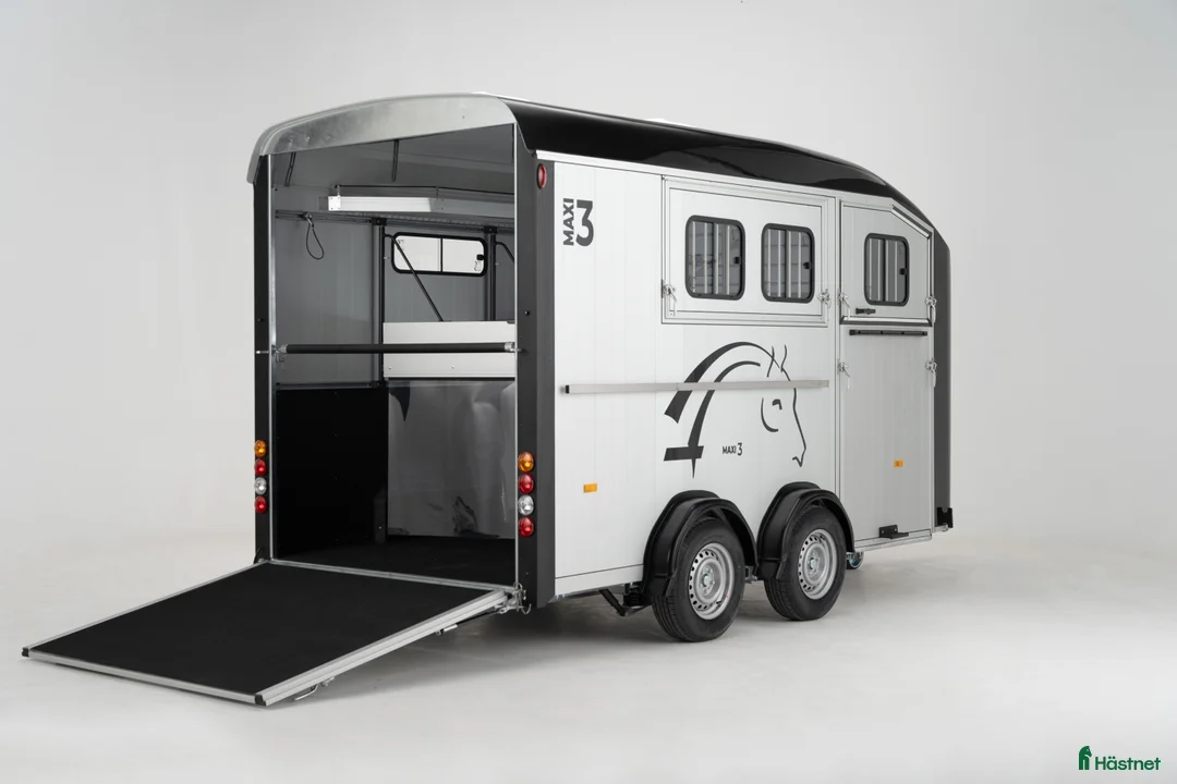 Hästtransporter  fordon & transport till salu: Cheval Liberte Maxi 3 - Annons 9