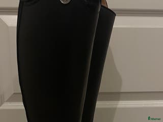 Ridstövlar ryttarutrustning till salu: Stivali Romitelli ~nyskick~ i Fagersta - Annons 1