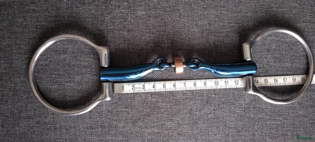 Bett hästutrustning till salu: Fagerbits Sally, fast ring, 125mm i Norrtälje - Annons 1