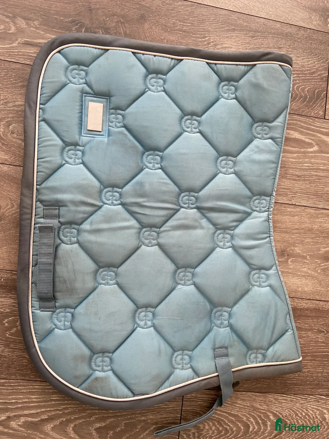 Schabrak & Vojlockar hästutrustning till salu: Fint schabrak - Annons 1