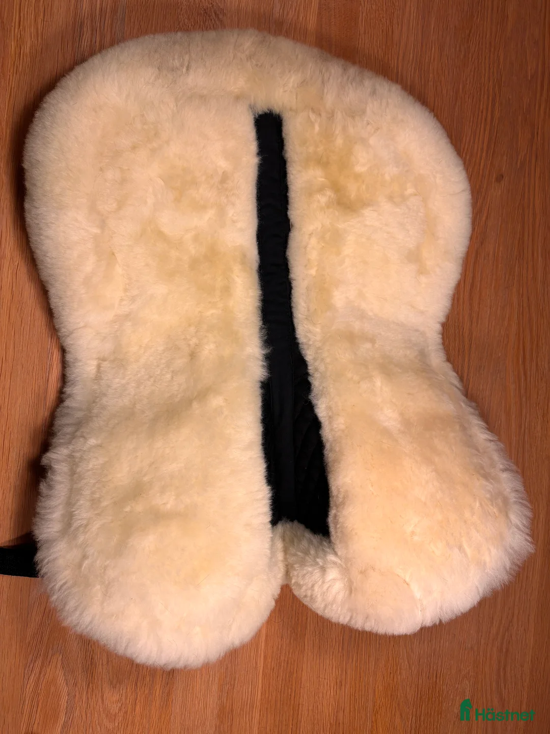 Sadeltillbehör hästutrustning till salu: Fårskinnspadd med ilägg  - Annons 6