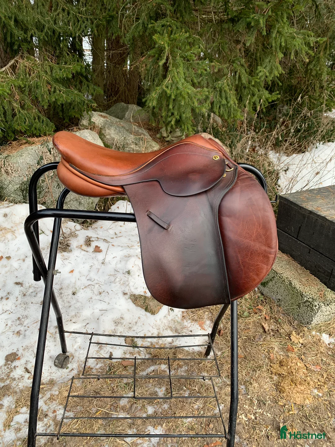 Sadlar hästutrustning till salu: Cliff Barnsby i Hallstahammar - Annons 1