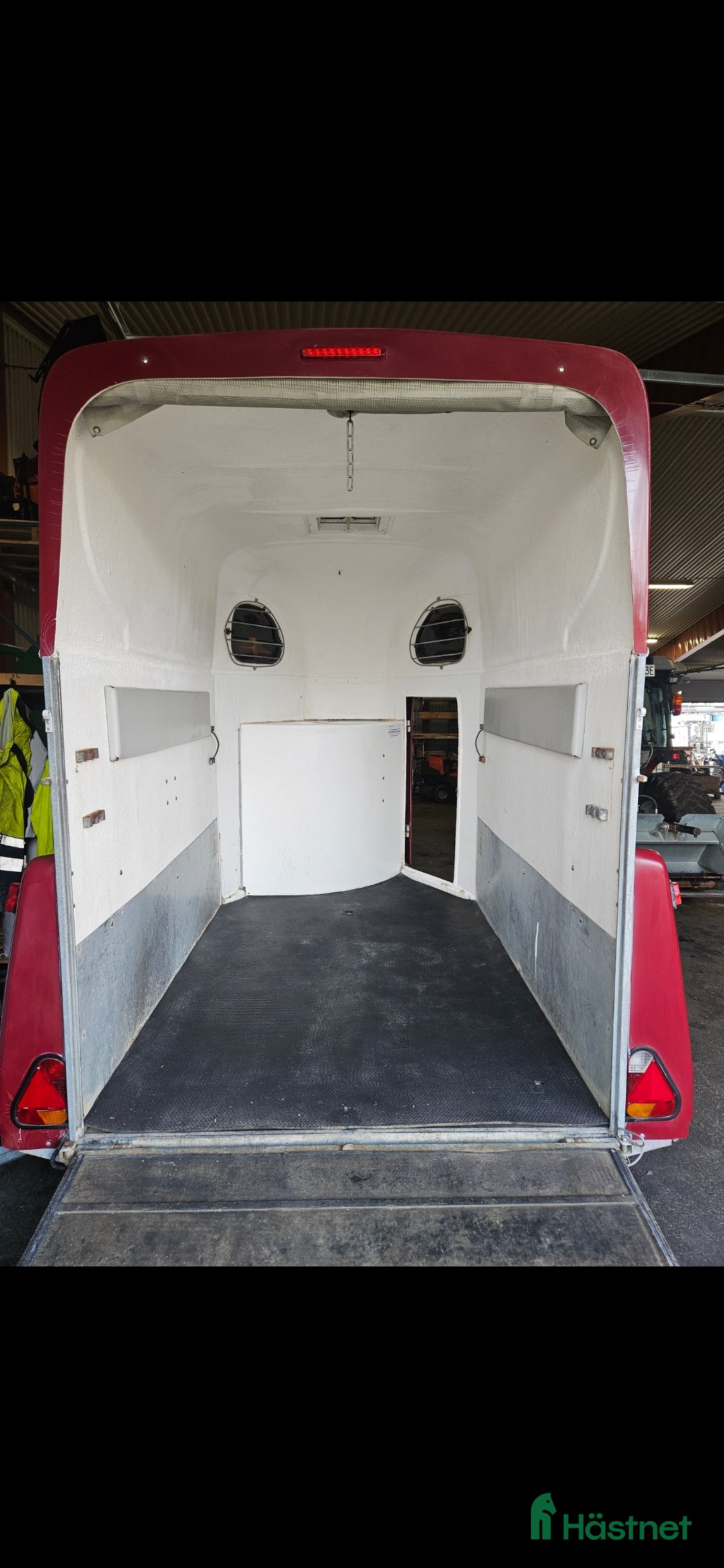 Hästtransporter  fordon & transport till salu: Släp I glasfiber  i Veddige - Annons 6