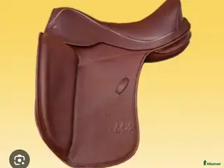 Sadlar hästutrustning Sökes Baloun dressyr sadel i Örebro - Annons 17