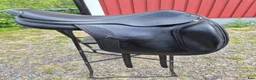 Sadlar hästutrustning till salu: Ergo-X Salmiak dressyrB1 17''N XW - Annons 1