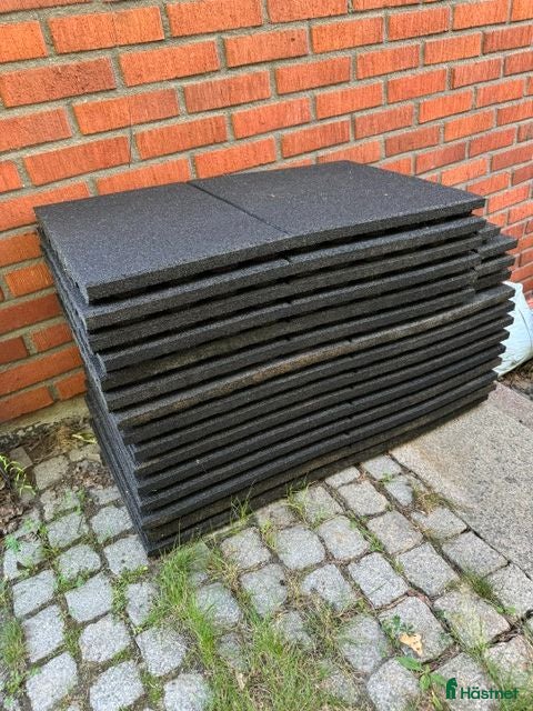 Stallinredning, stängsel & gård övrig utrustning till salu: Gummigolv till stallbox - Annons 1