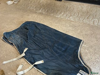 Täcken hästutrustning till salu: Amigo insulator 200g i Bålsta - Annons 9