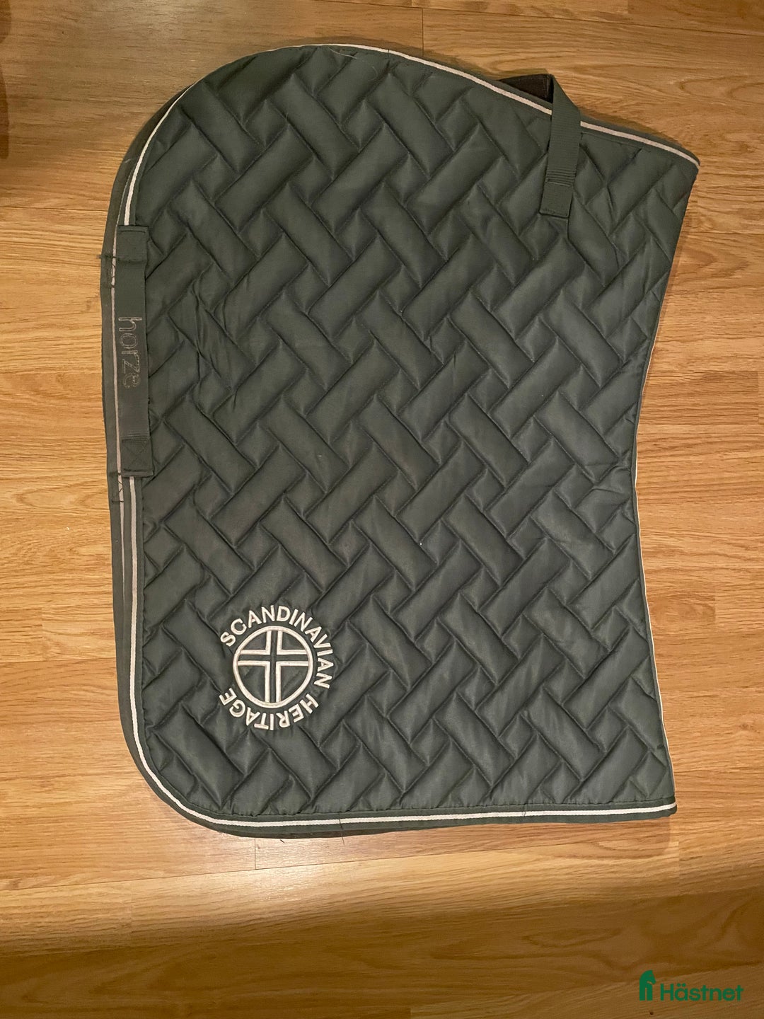 Schabrak & Vojlockar hästutrustning till salu: Schabrak  i Vänersnäs - Annons 2