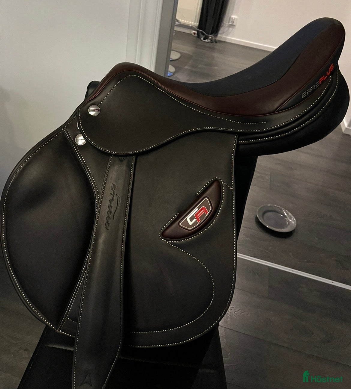 Sadlar hästutrustning Fantastisk fin hoppsadel  - Annons 1