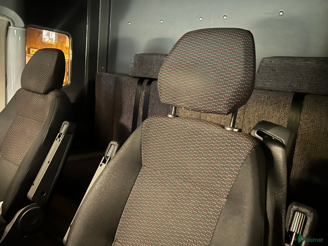 Hästlastbilar  fordon & transport till salu: Equi-Trek Sonic 5 sits i toppskick i Teckomatorp - Annons 4