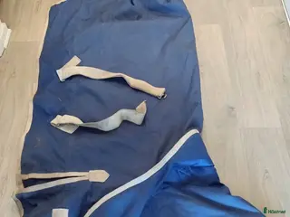 Täcken hästutrustning Fint utetäcke strl 95 cm - Annons 6