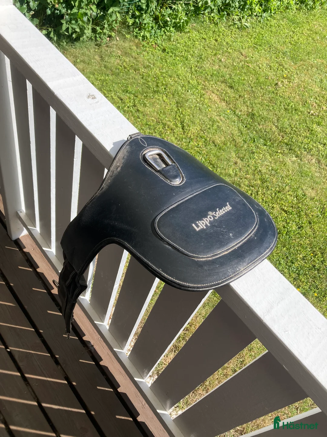 Sadeltillbehör hästutrustning till salu: Lippo magplatta i Stockholm - Annons 1