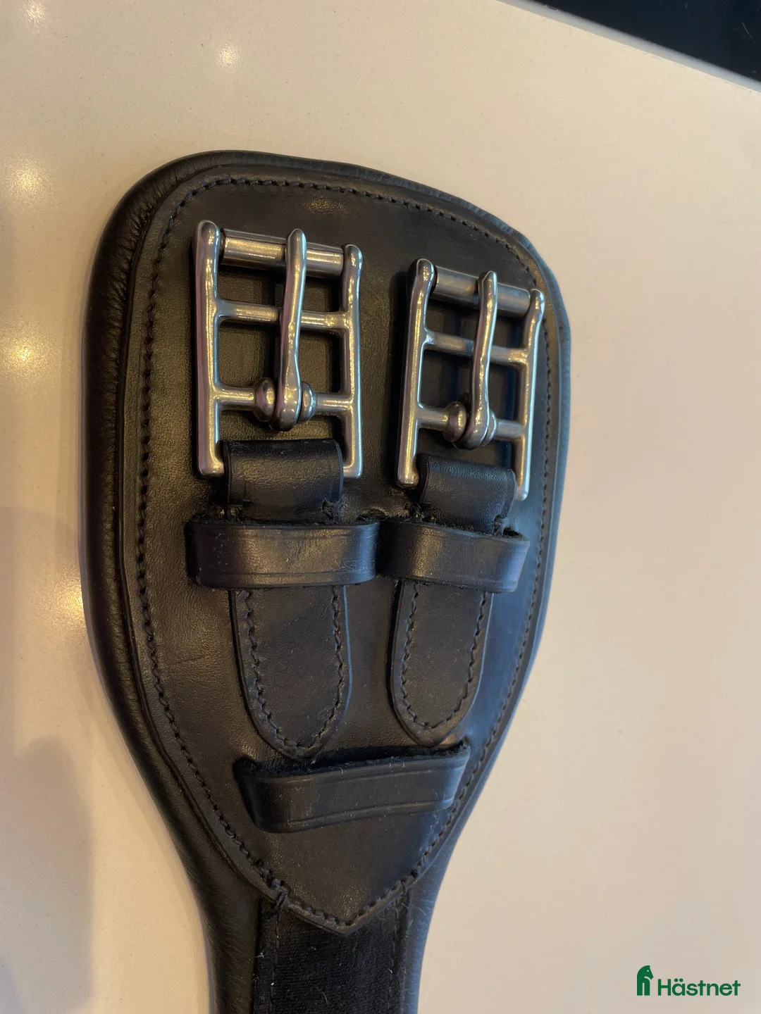 Sadeltillbehör hästutrustning till salu: Dressyrgjord svart equiline i Ekerö - Annons 3