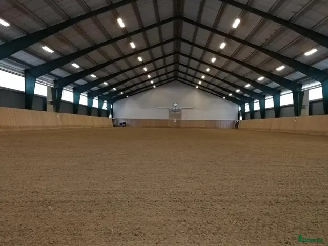stallplats finnes: Boxplatser med ridhus - Annons 1