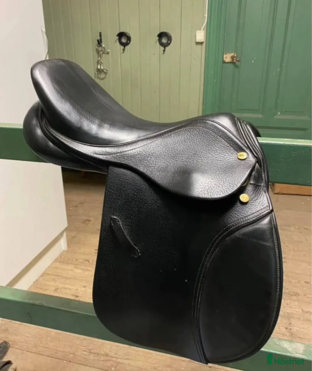 Sadlar hästutrustning till salu: Henri de Rivel 15” i Eskilstuna - Annons 1