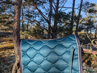 Schabrak & Vojlockar hästutrustning till salu: Tre stycken schabrak från Equestrian Stockholm i Stenhamra - Annons 1