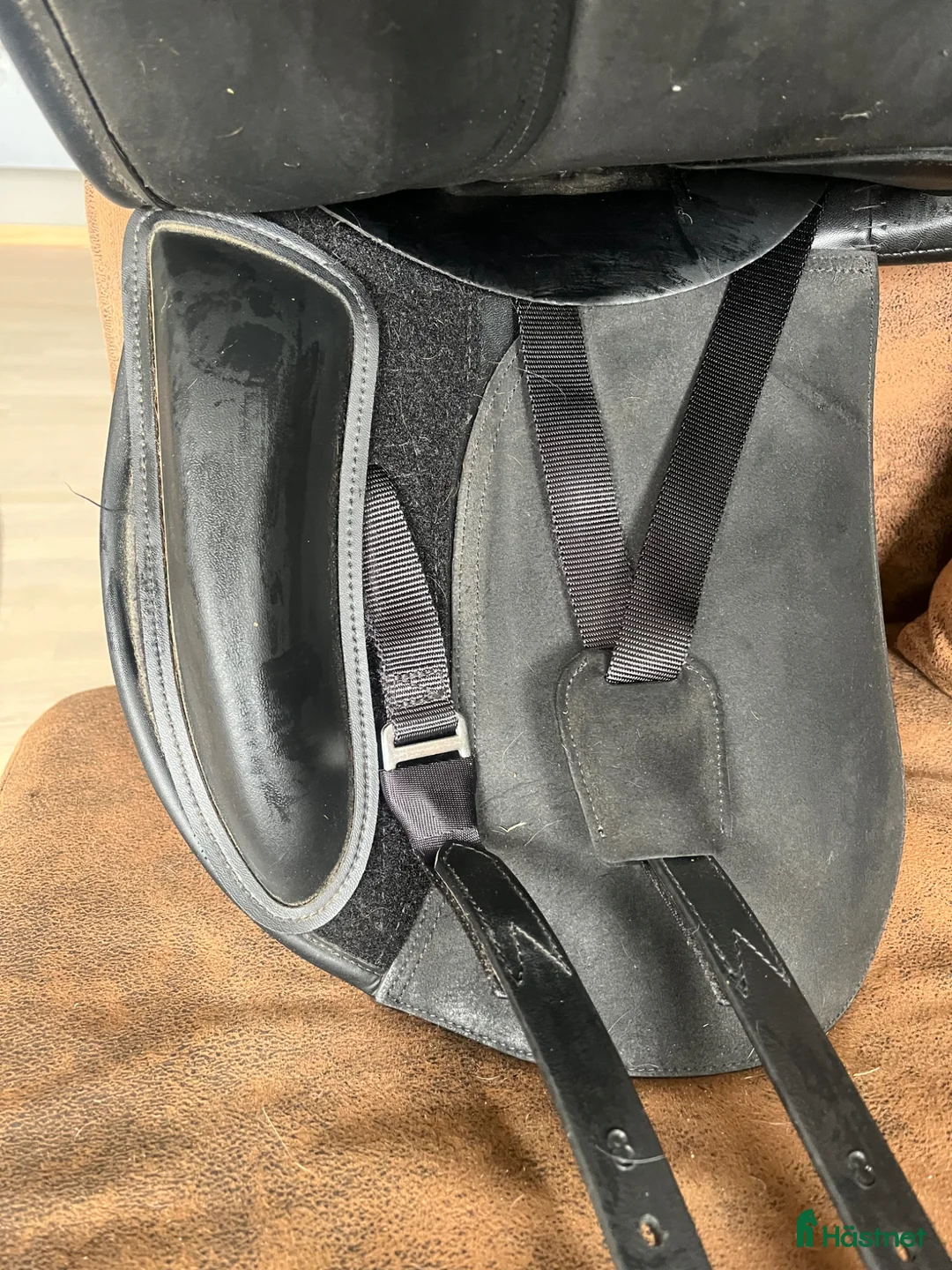 Sadlar hästutrustning till salu: Lippo dressyrsadel - Annons 2