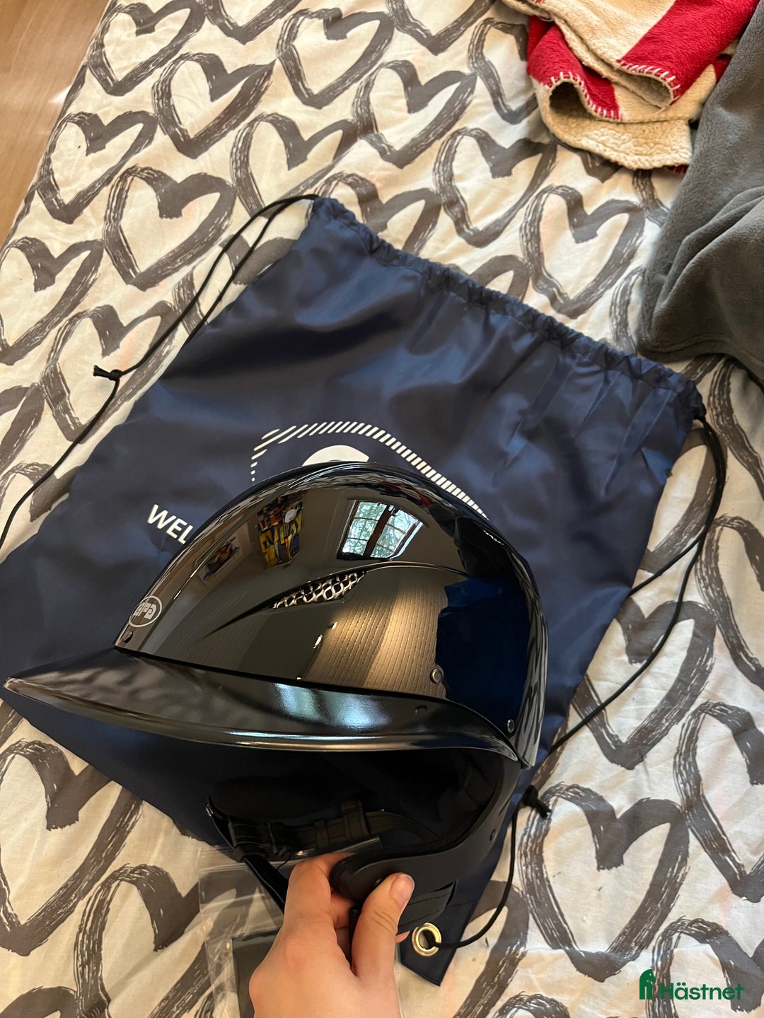 Hjälmar ryttarutrustning till salu: Helt ny Gpa hjälm i Munka-ljungby - Annons 3
