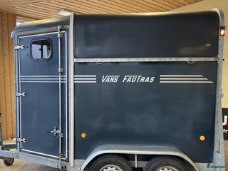 Hästtransporter fordon & transport till salu: Välskött Fautras Provan i Kvicksund - Annons 1