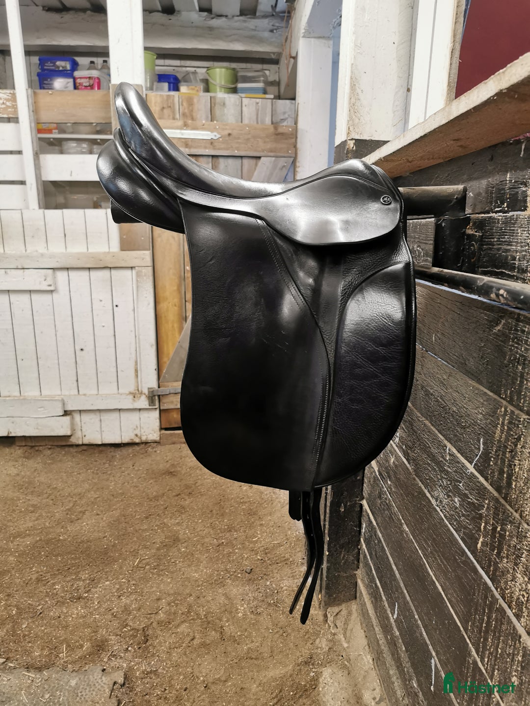 Sadlar hästutrustning till salu: Dressyrsadel Morris & Nolan 16" bomvidd 32 i Huddinge - Annons 2