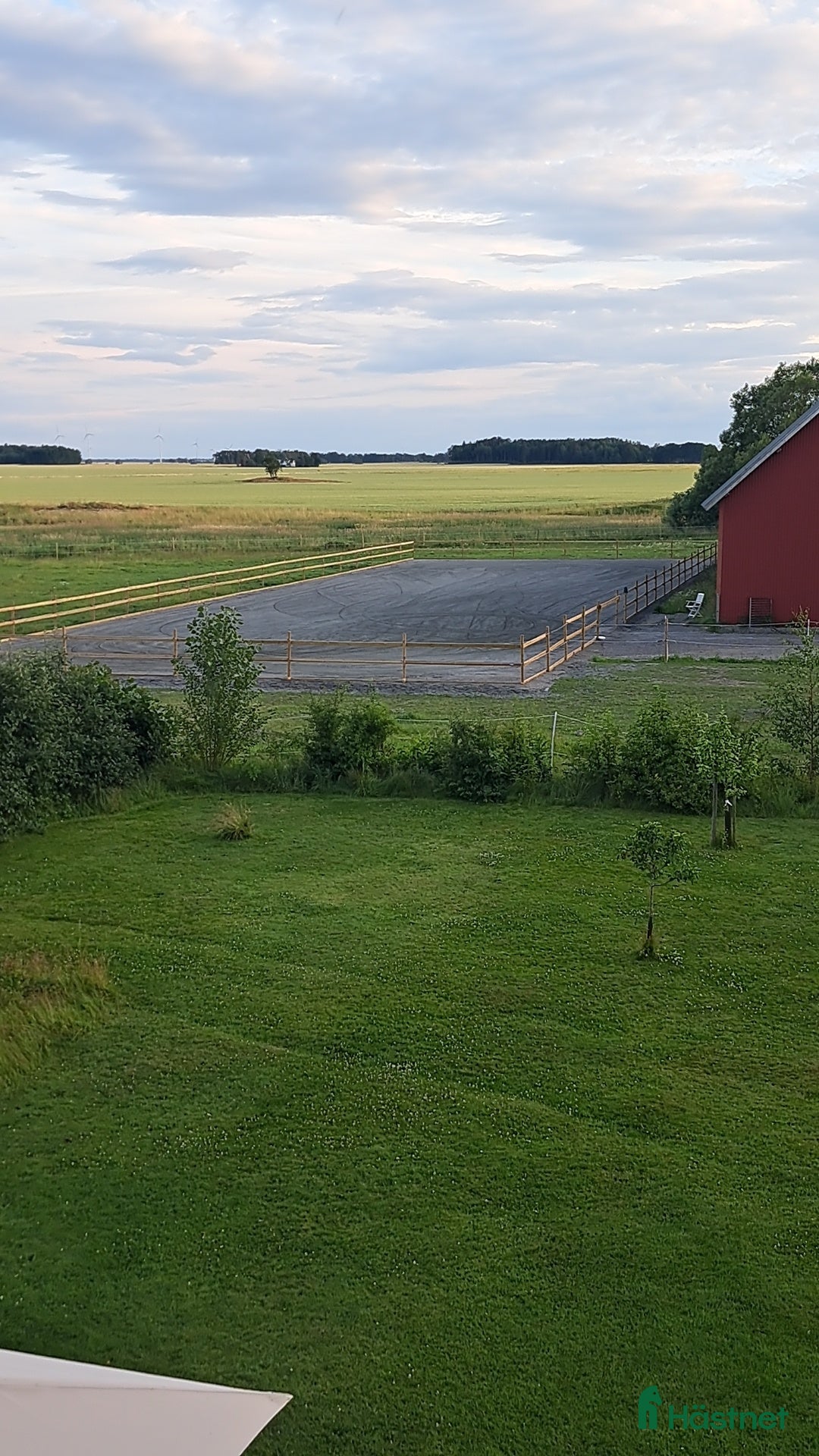  stallplats finnes: Stallplats/lösdrift/ helinackordering i Lidköping - Annons 1